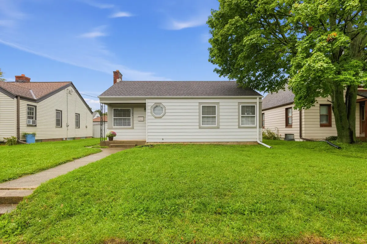 2409 S 64th St, West Allis, WI 53219 - #1