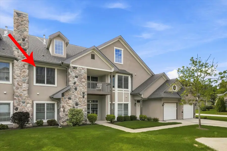 N30W23082 Pineview Way, Pewaukee, WI 53072 - #3