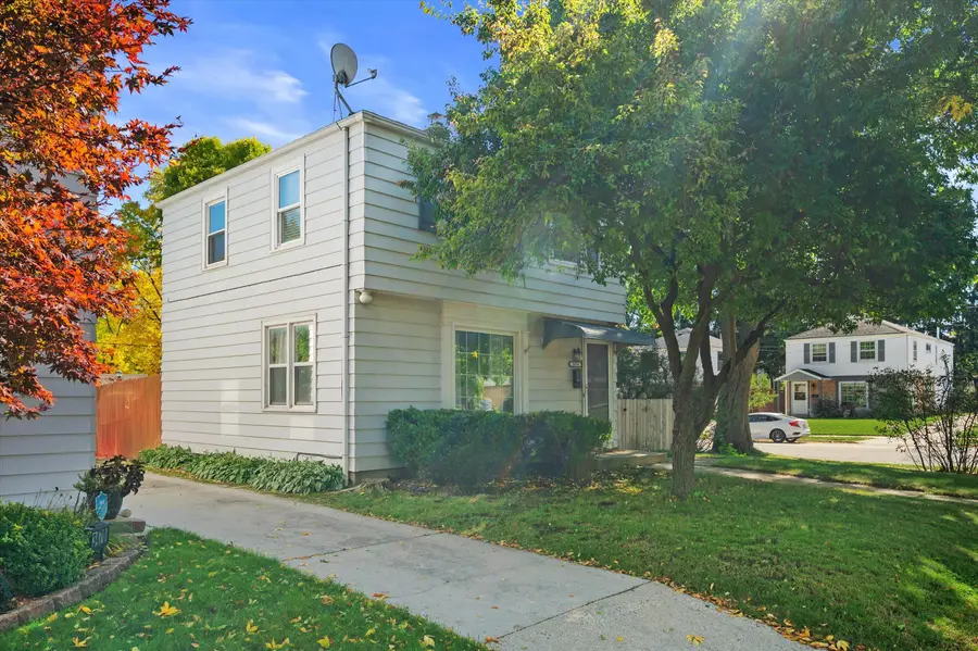 3476 S Ahmedi Ave, Milwaukee, WI 53207 - #3