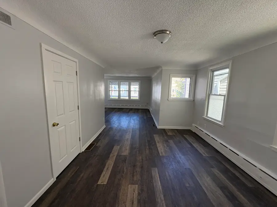 1017 E Pearson St, Milwaukee, WI 53202 - #3