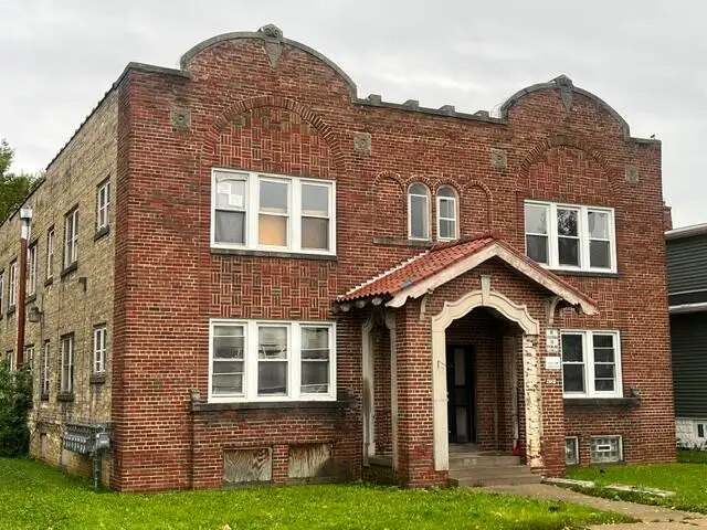 4720 N 37th St, Milwaukee, WI 53209 - #1