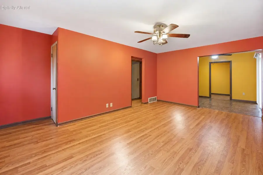 4736 N 80th St, Milwaukee, WI 53218 - #3