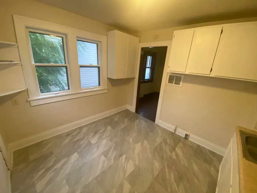 5724 N 41st St, Milwaukee, WI 53209 - #3