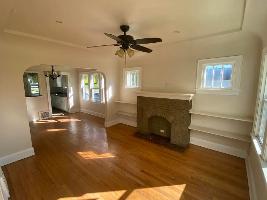 4702 N 31st St, Milwaukee, WI 53209 - #2