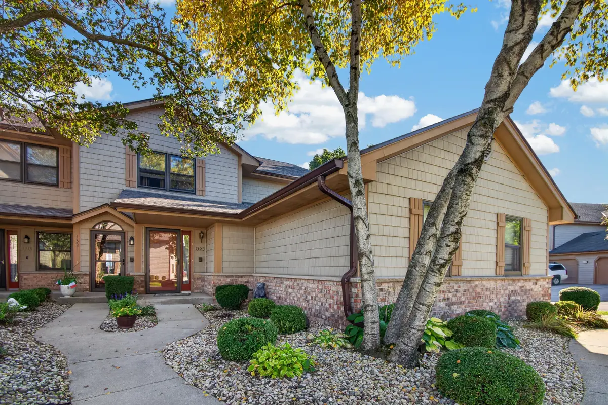 1323 33 Ct, Kenosha, WI 53144 - #1