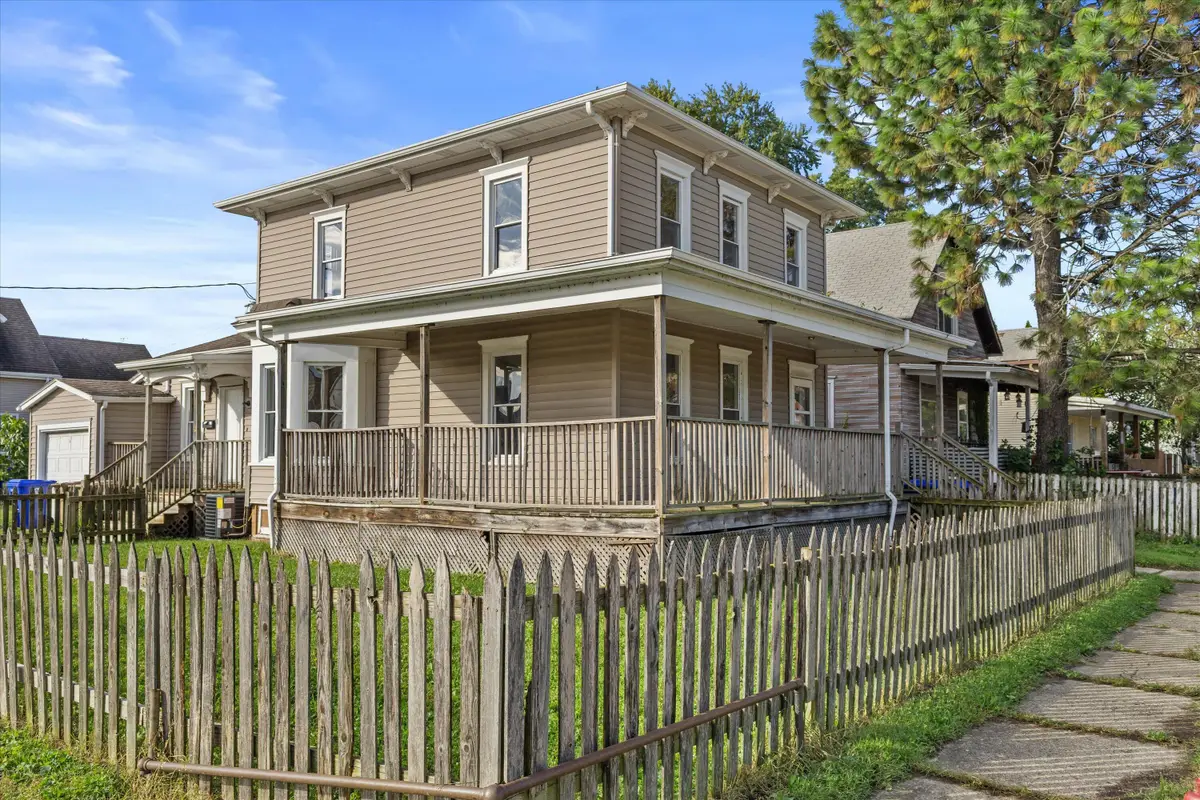 1105 57th St, Kenosha, WI 53140 - #1