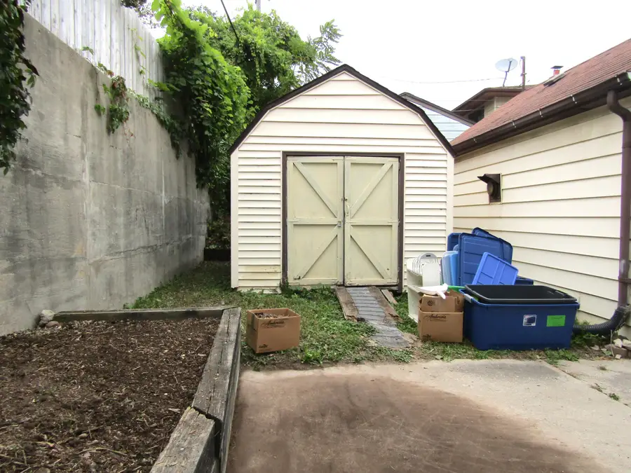 515 S 93rd St, Milwaukee, WI 53214 - #3