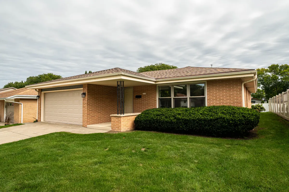5624 S 24th St, Milwaukee, WI 53221 - #1