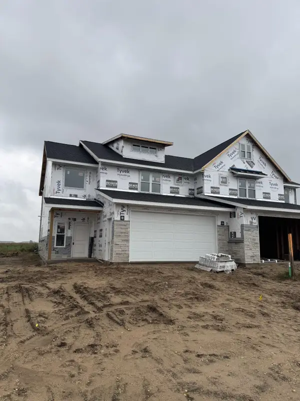 1640 Red Clover St, Holmen, WI 54636