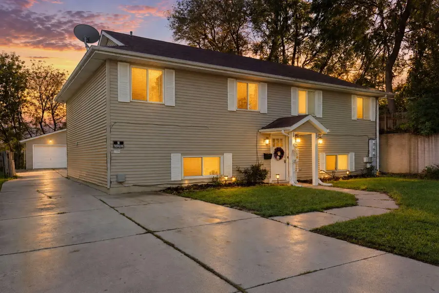1023 44th St, Kenosha, WI 53140 - #3