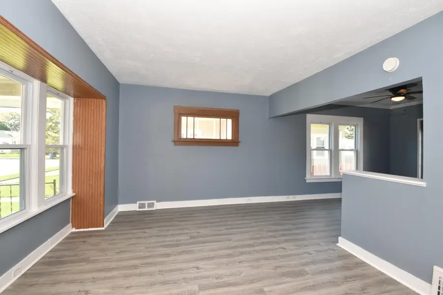 2426 Carmel Ave, Racine, WI 53405 - #2