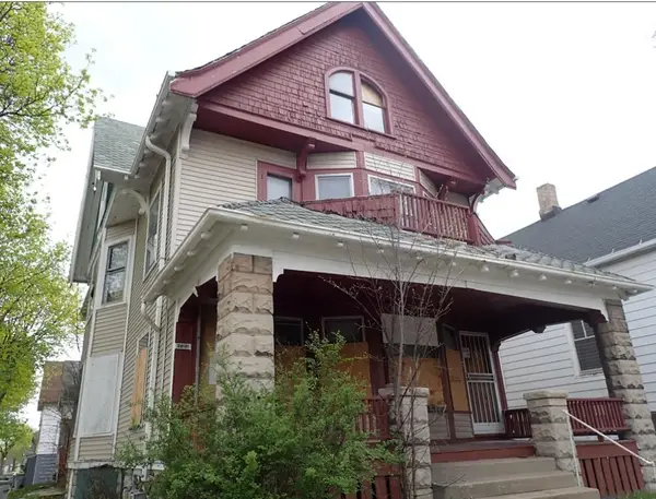 2801 N 16th St N, Milwaukee, WI 53206