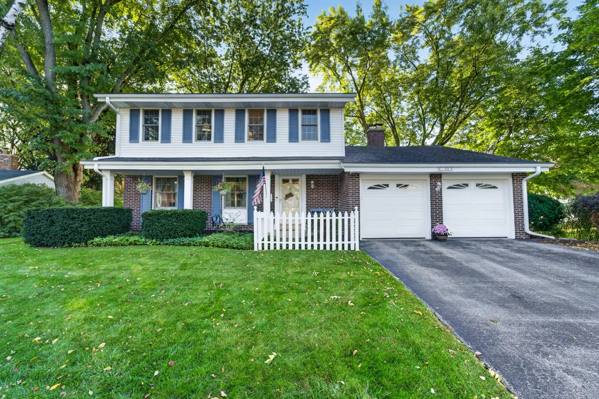 W51N838 Derby Ln, Cedarburg, WI 53012 - #1