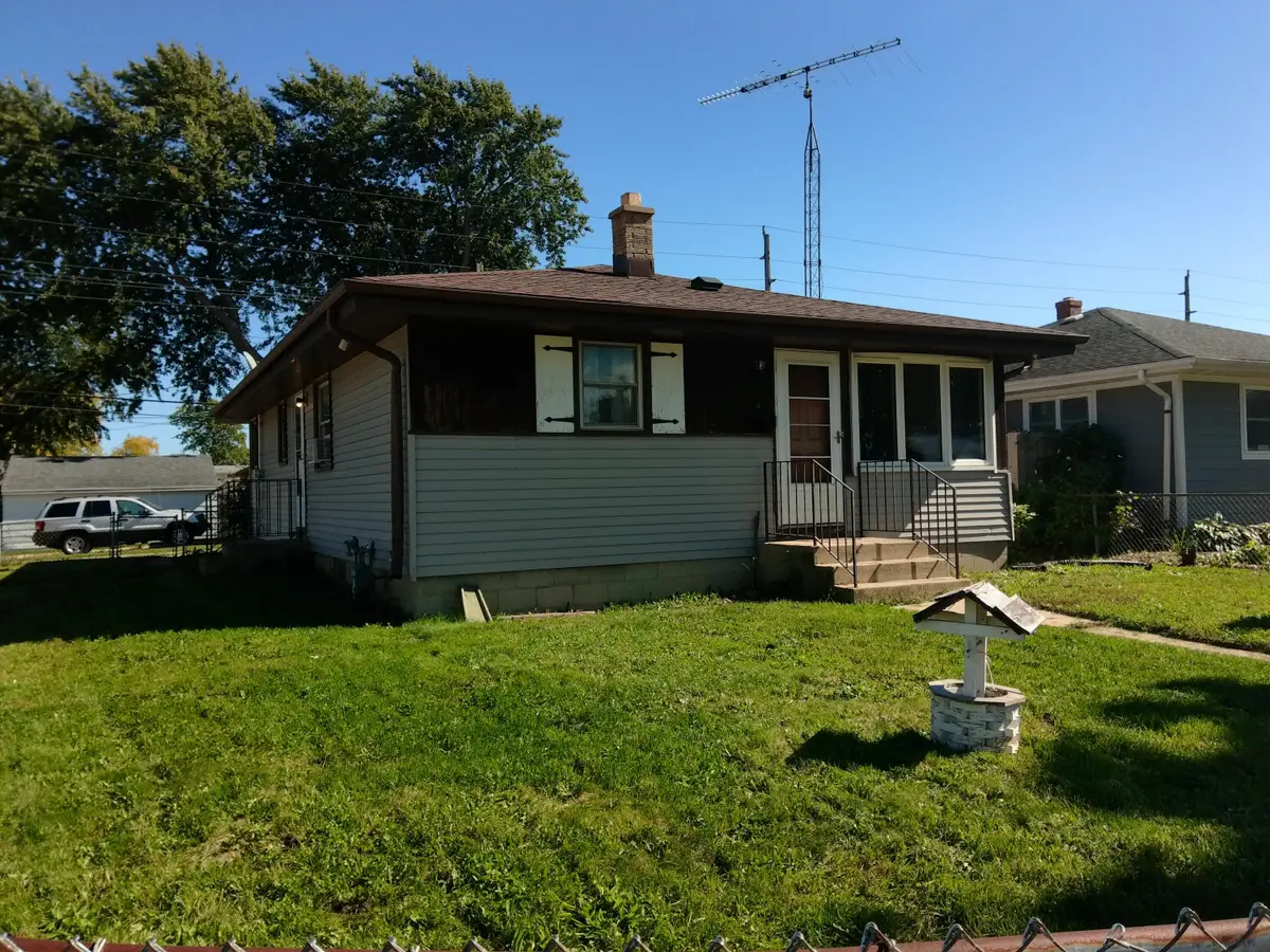 1601 Roosevelt Ave, Racine, WI 53406 - #1