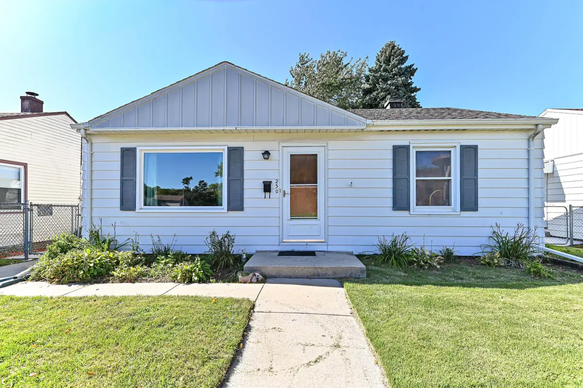 250 Luedtke Ave, Racine, WI 53405 - #1