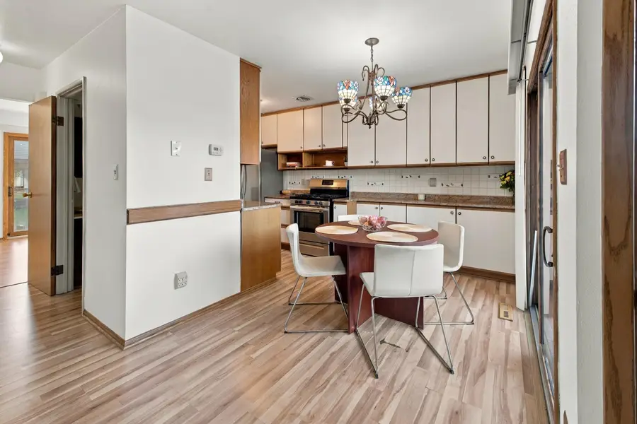 1531 W Edgerton Ave, Milwaukee, WI 53221 - #2