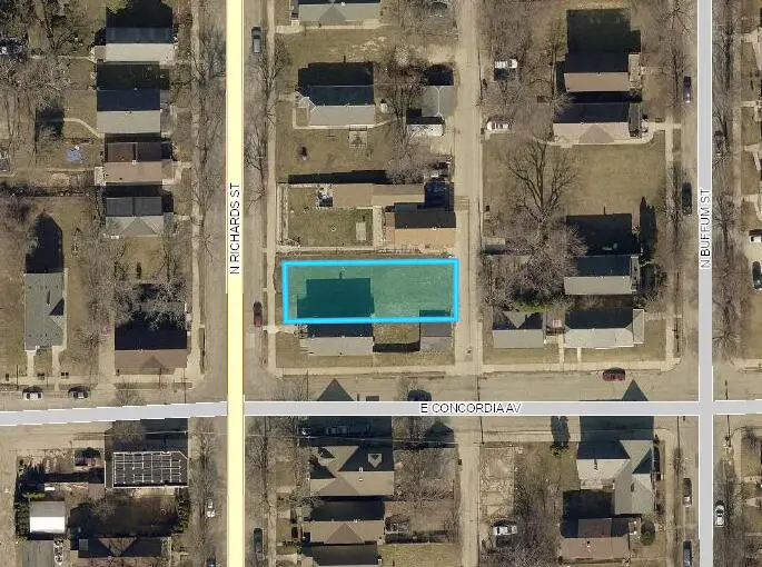 3306 N Richards St, Milwaukee, WI 53212 - #1