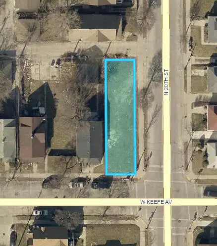 2002 W Keefe Ave, Milwaukee, WI 53206 - #1