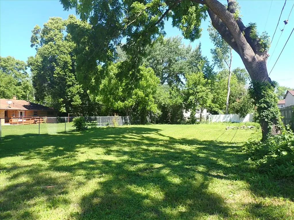 4330 W Kiley Ave, Milwaukee, WI 53223 - #1
