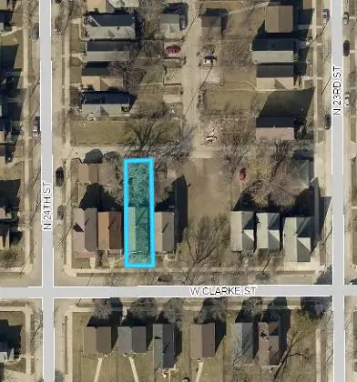 2324 W Clarke St, Milwaukee, WI 53206 - #2