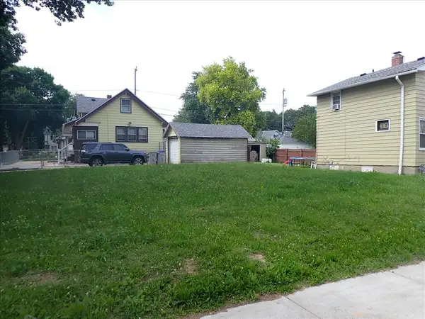 1403 S 36th St, Milwaukee, WI 53215