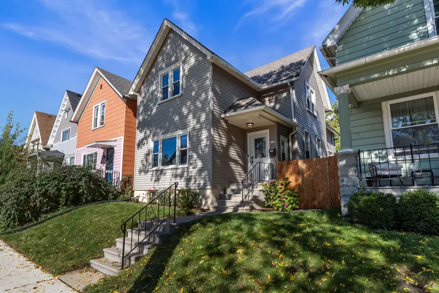 542 E Potter Ave, Milwaukee, WI 53207 - #2