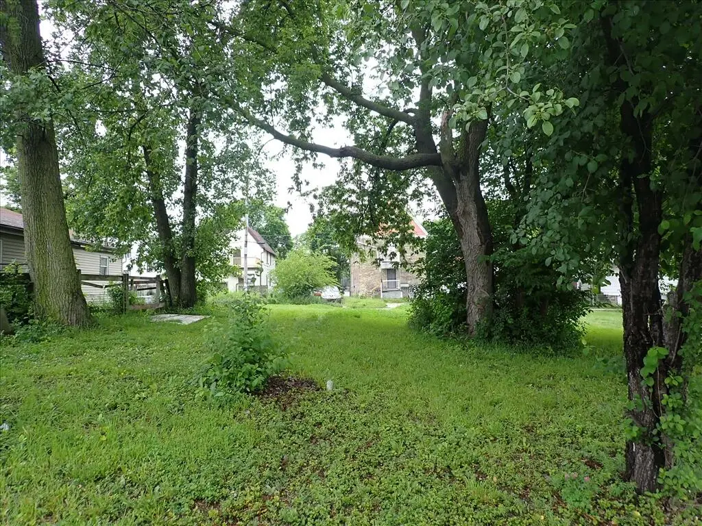 2327 N 8th St, Milwaukee, WI 53206 - #1