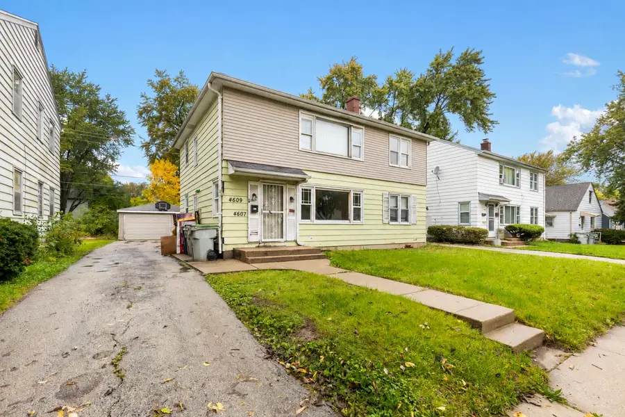 4607 N 49th St, Milwaukee, WI 53218 - #2