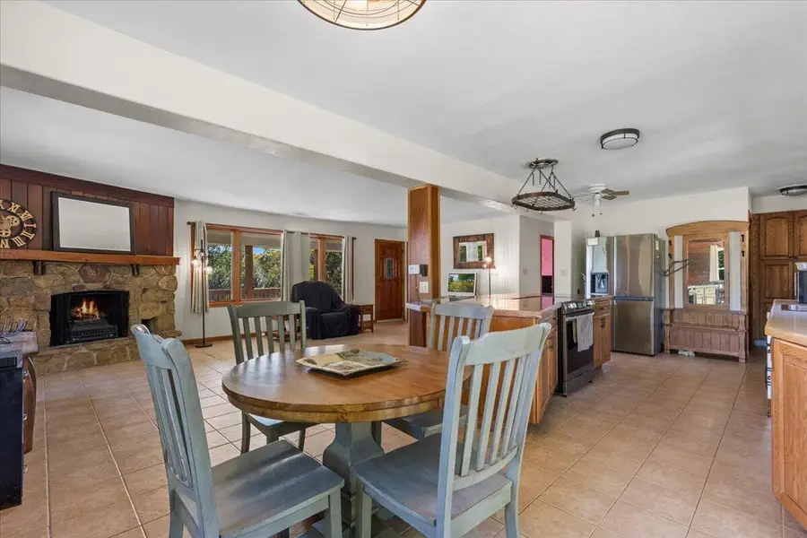 S86W24070 Edgewood Ave, Vernon, WI 53103 - #2