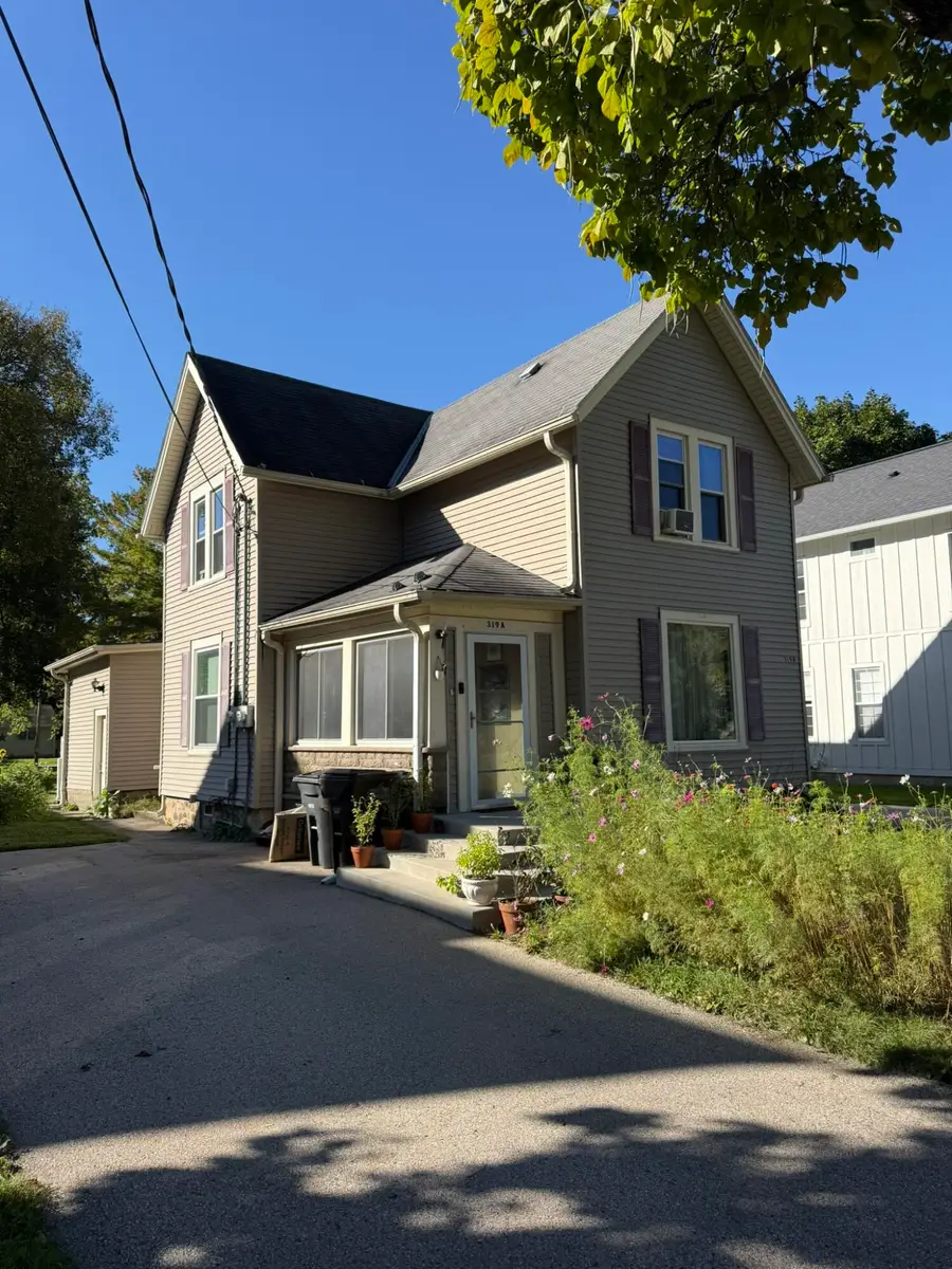 319 E Main St, Eagle, WI 53119 - #2