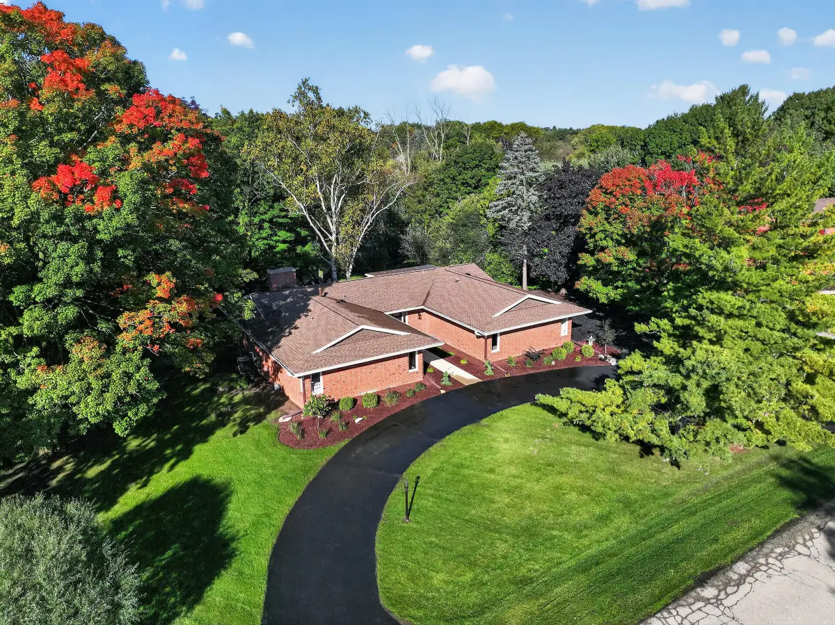 3330 Taurus Dr, Caledonia, WI 53406 - #1