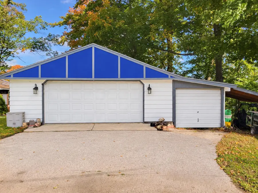 N3054 Circle Dr, Lyndon, WI 53011 - #3