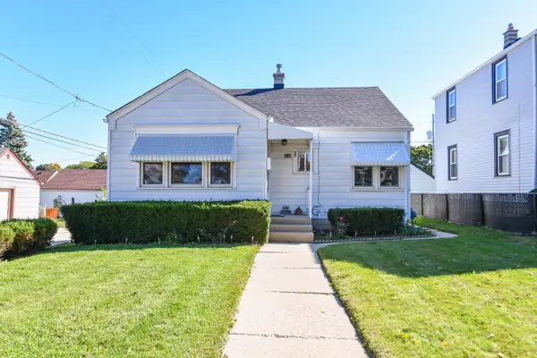 3120 S 24th St, Milwaukee, WI 53215