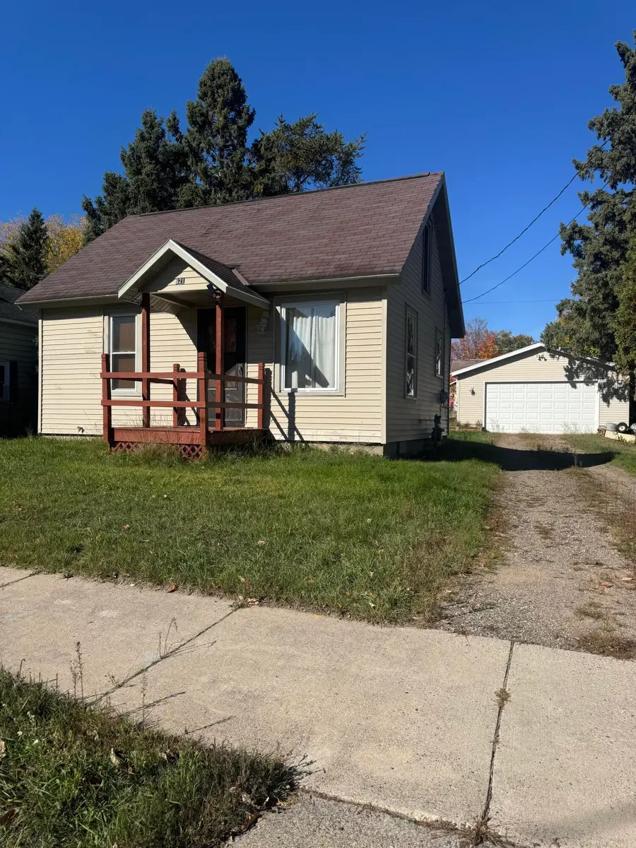 621 N Pelham St, Rhinelander, WI 54501 - #2