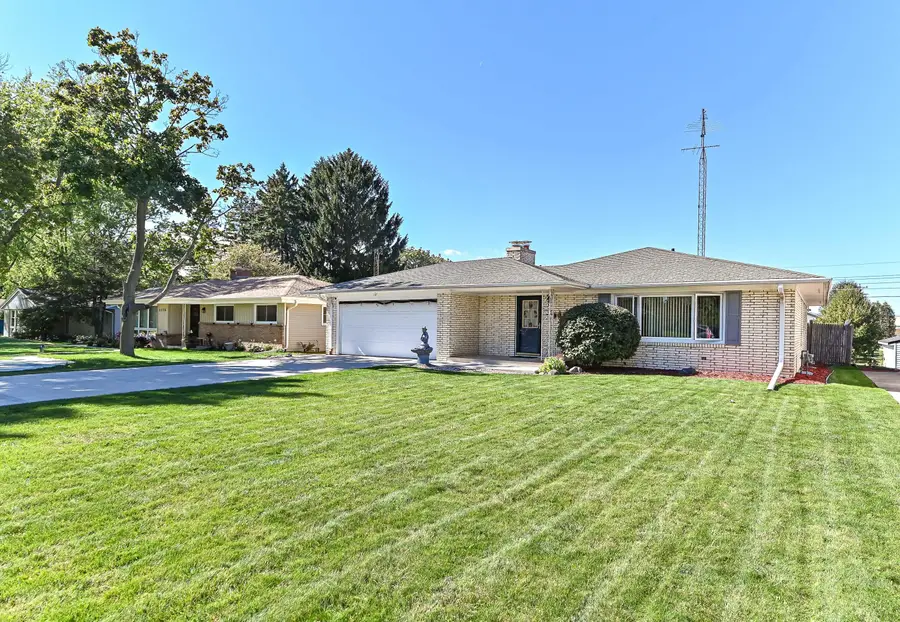 3170 Taylor Ave, Racine, WI 53405 - #3