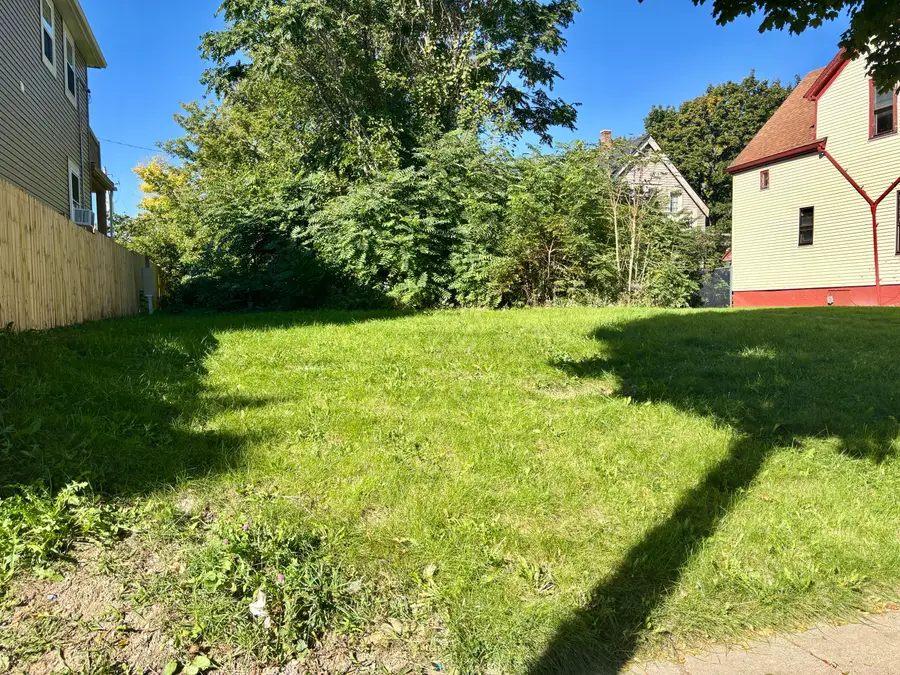 1829 N 31st St, Milwaukee, WI 53208 - #3