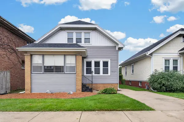 2419 Geneva St, Racine, WI 53402