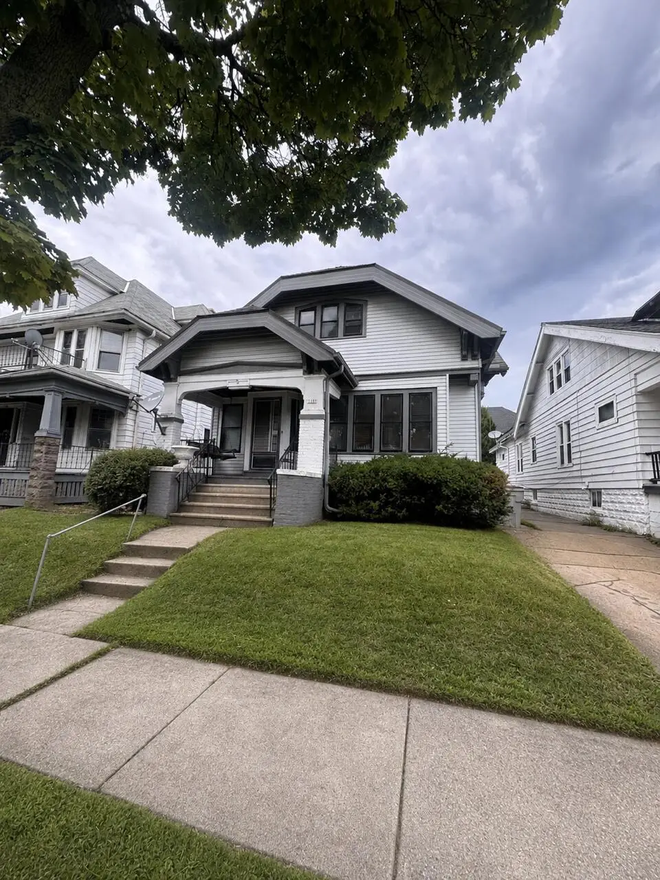 2206 W Keefe Ave, Milwaukee, WI 53206 - #1
