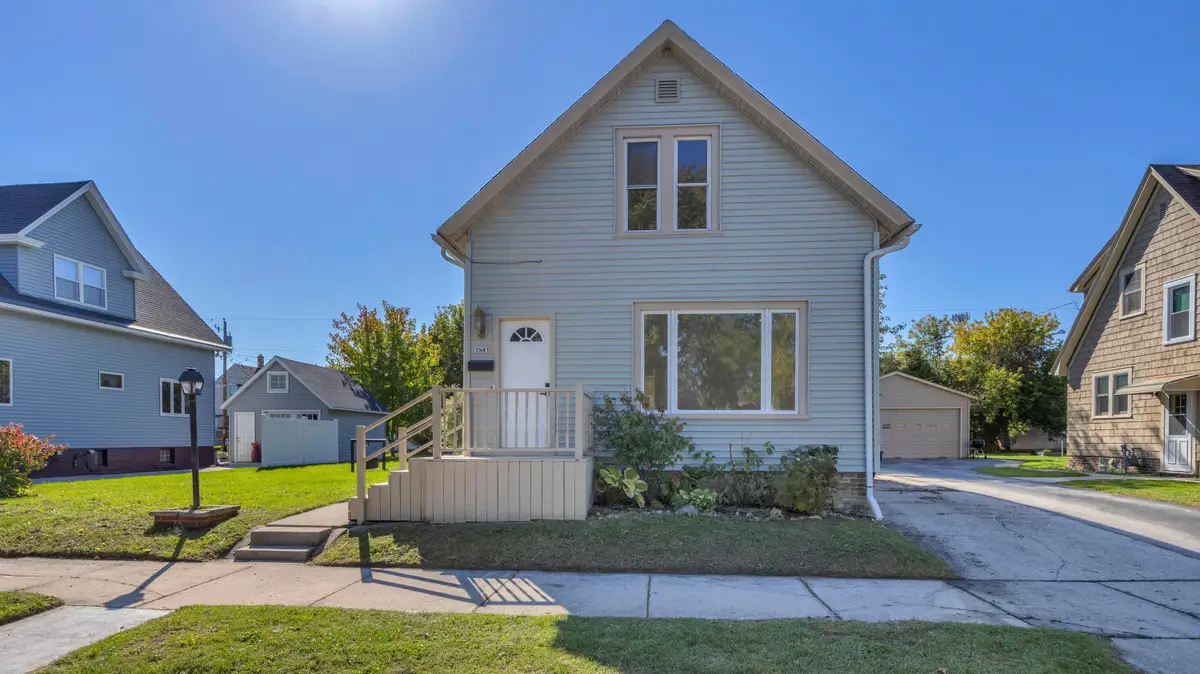 1541 Division Ave, Sheboygan, WI 53083 - #1