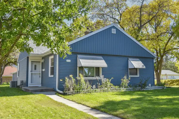 2876 S 70th St, Milwaukee, WI 53219