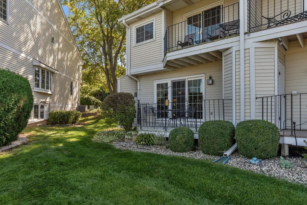 7776 W Tuckaway Shores Dr, Franklin, WI 53132 - #1