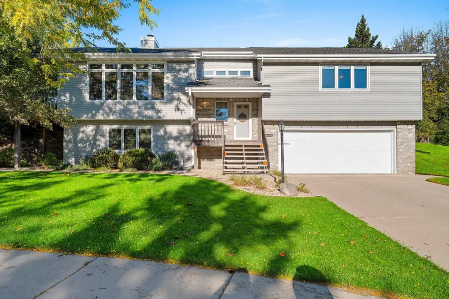 3408 Pierce Ct, Two Rivers, WI 54241 - #2