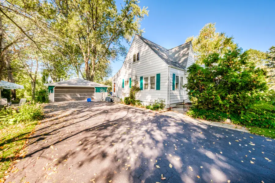 3285 Fiebrantz Dr, Brookfield, WI 53005 - #3