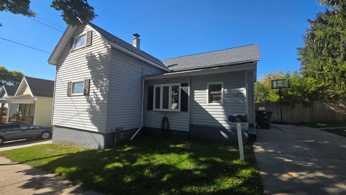 1020 N 11th St, Sheboygan, WI 53081 - #1