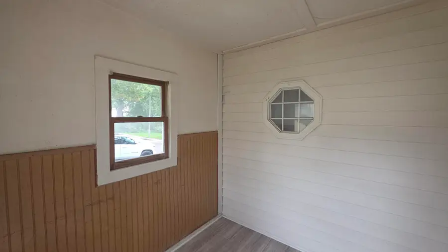 1020 N 11th St, Sheboygan, WI 53081 - #3