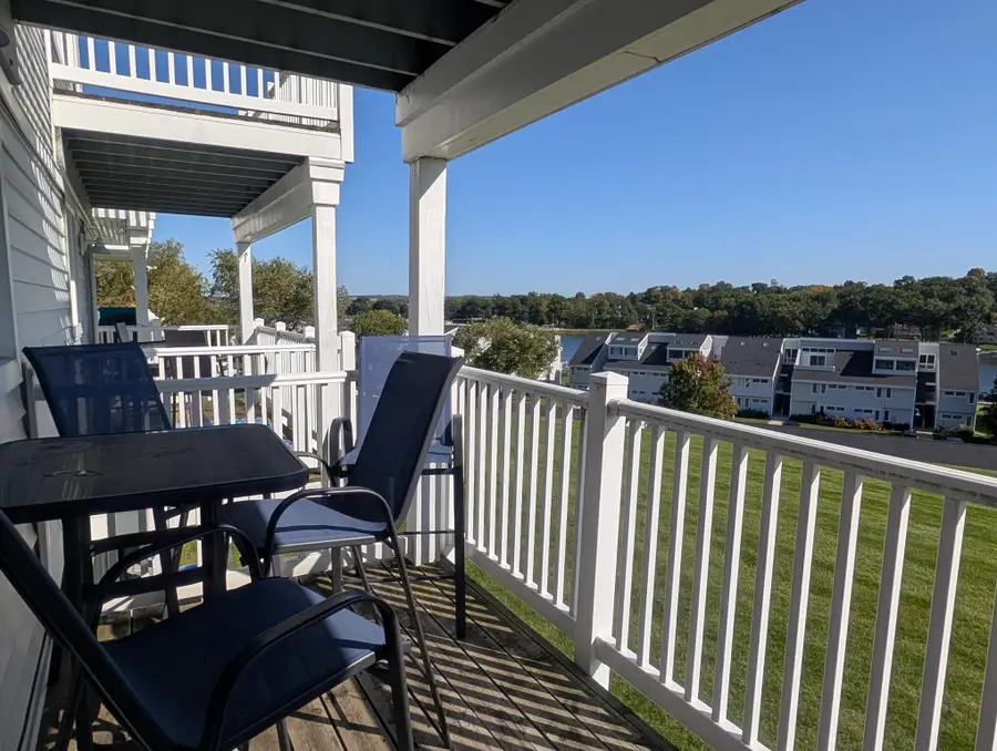 1531 N Delavan Club Dr, Delavan, WI 53115 - #3