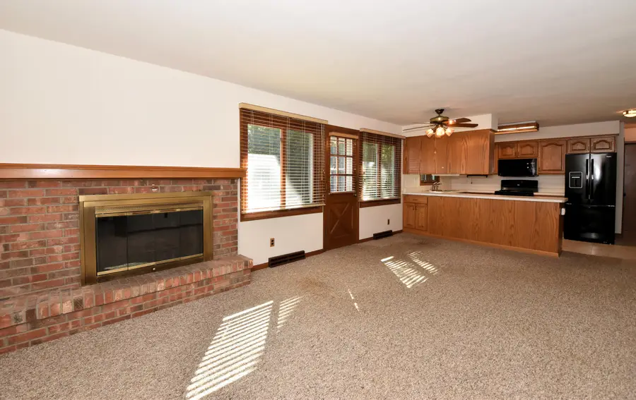 4837 W Knollwood Dr, Mount Pleasant, WI 53403 - #3