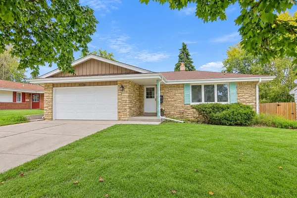 4726 69th St, Kenosha, WI 53142