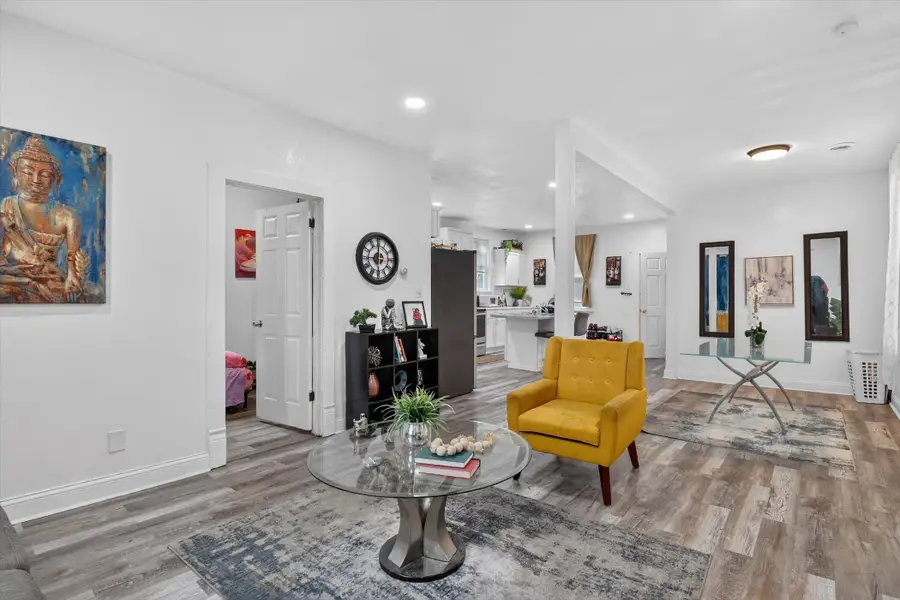 2633 S 3rd St, Milwaukee, WI 53207 - #3
