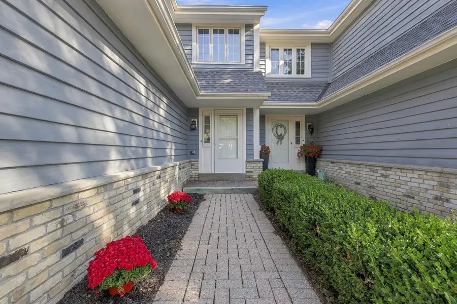 7534 W Tuckaway Creek Dr, Franklin, WI 53132 - #3